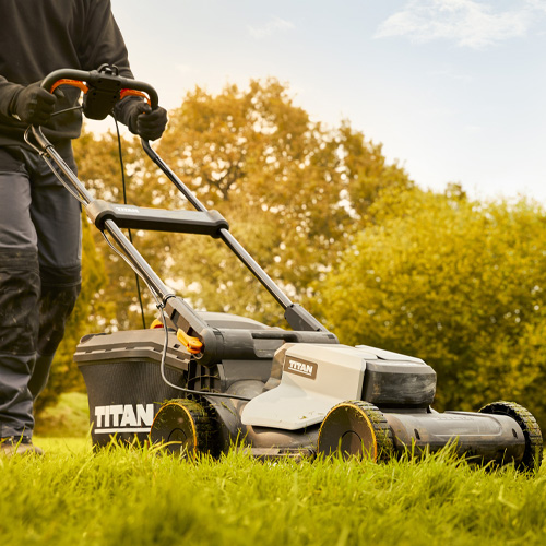 Outillage de jardin motorisé