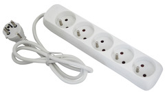 Bloc multiprise 5 prises 1 m NF Puissance maxi : 3 680 W. Coloris blanc - Brico Dépôt