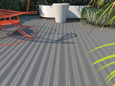 Lame composite grise rainurée Dimensions 2200 mm x 145 mm x 21 mm - Brico Dépôt