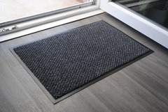 Tapis d'intérieur propreté gris 60 x 80 cm - Brico Dépôt