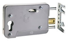 Serrure en applique horizontale à cylindre 30x10 mm pour garage bronze - Thirard - Brico Dépôt