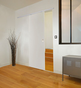 Kit porte coulissante + système coulissant 204x83 cm porte alvéolaire pré-peinte - Brico Dépôt