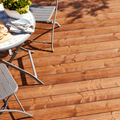 Lame de terrasse pin raboté du nord L. 3,6 m - Brico Dépôt