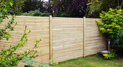 Panneau en bois "Galia" 180 x 180 cm Ep. 24 mm - Brico Dépôt