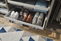 Cadre coulissant L. 45 x p. 51,4 x H. 5,8 cm et porte-chaussures L. 39 x p. 51 x H. 19,6 cm - Form - Brico Dépôt