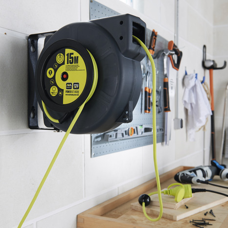 Enrouleur de chantier automatique 15 m (13+2) NF - Brico Dépôt