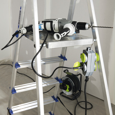 Enrouleur de chantier 30 m (27+3 m) prises déportées - Diall - Brico Dépôt