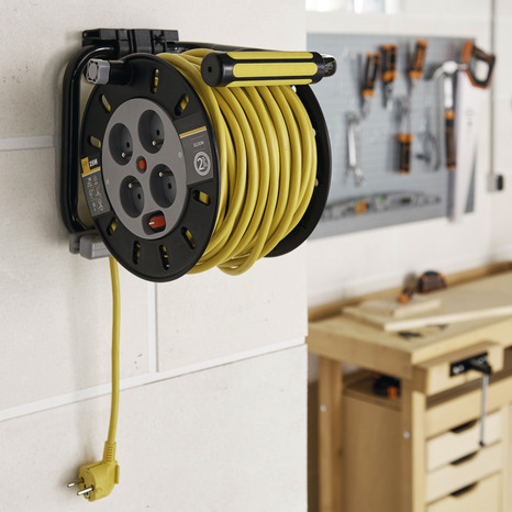 Enrouleur de bricolage 25 m NF - Diall - Brico Dépôt