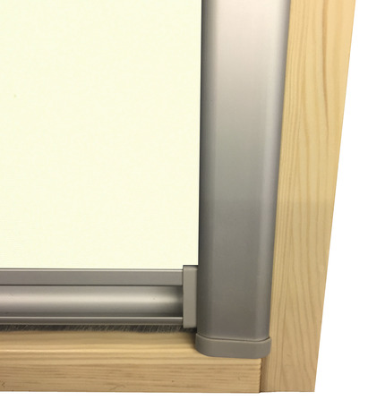 Store occultant beige pour fenêtre de toit - H. 98 x l. 78 cm - Brico Dépôt