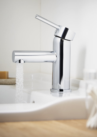 Mitigeur lavabo "Lazu" Ø. 35 mm x H. 14,9 cm - GoodHome - Brico Dépôt