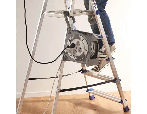 Enrouleur ménager HO5VVF 3G1mm² - 15 m - Diall - Brico Dépôt