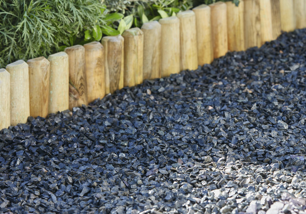 Graviers en marbre noir concassés - Le sac de 25 kg - Marque BLOOMA - Brico Dépôt