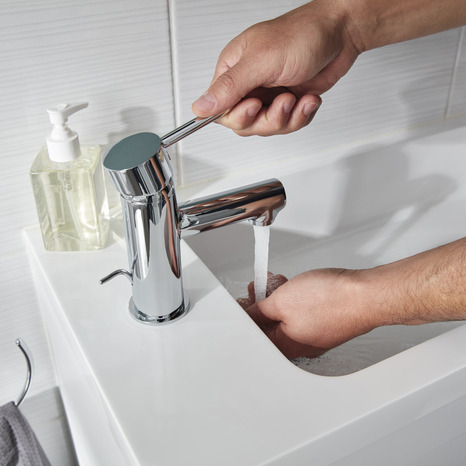 Mitigeur lavabo "Lazu" Ø. 35 mm x H. 14,9 cm - GoodHome - Brico Dépôt