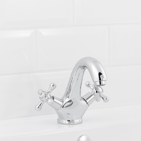 Mélangeur lavabo Etel  Ø. 25 mm x H. 15,9 cm - GoodHome - Brico Dépôt