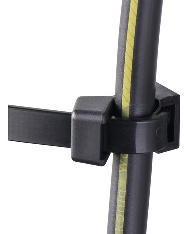 Lot de 100 embases à cheville noir - Ø 9 mm - Brico Dépôt