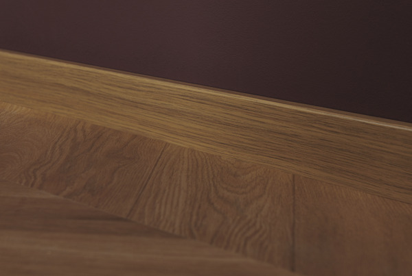 Plinthe PVC miel L. 220 x - H. 6 cm x Ép. 11 mm - GoodHome - Brico Dépôt