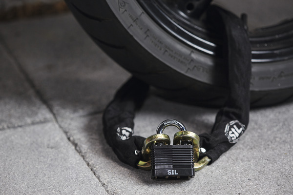 Chaîne gainée en nylon 1 m - Brico Dépôt