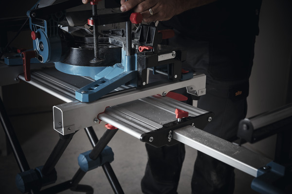 Scie à onglet filaire 1800W - EMIS254C - Erbauer - Brico Dépôt