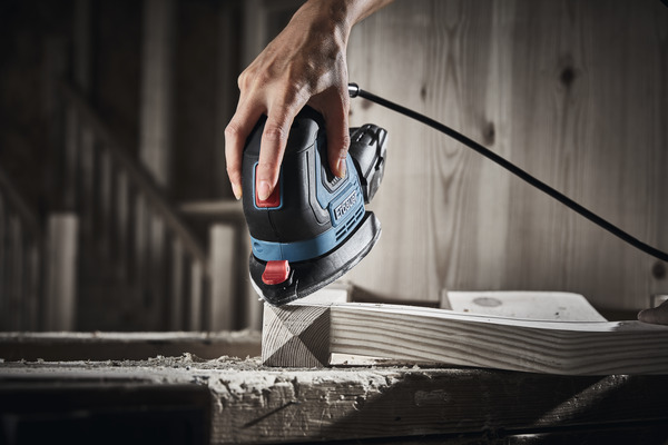 Ponceuse triangulaire filaire EDLS160 160W - Erbauer - Brico Dépôt