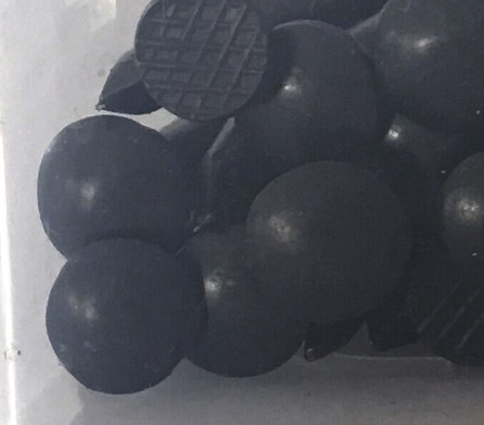 Pointes en fer pour gazon synthétique - Brico Dépôt