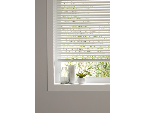 Store vénitien Colours Studio alu blanc 75 x 180 cm - GoodHome - Brico Dépôt