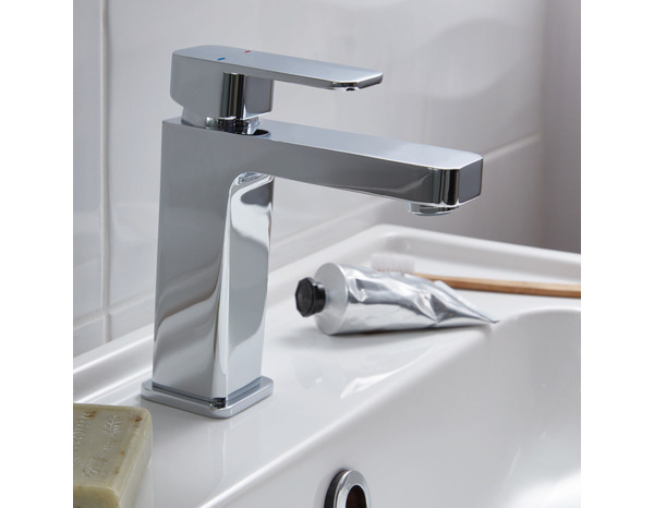 Mitigeur lavabo "Pazar" Ø. 35 mm x H. 16,6 cm - GoodHome - Brico Dépôt