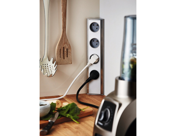 Bloc angle cuisine Puissance maxi : 3 680 W. - H.7 cm x L.3.5 cm x P.3.1 cm - Otio - Brico Dépôt