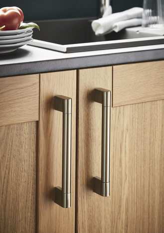 Lot de 2 poignées effet nickel brossé "Khara" L 18,8 cm - GoodHome - Brico Dépôt