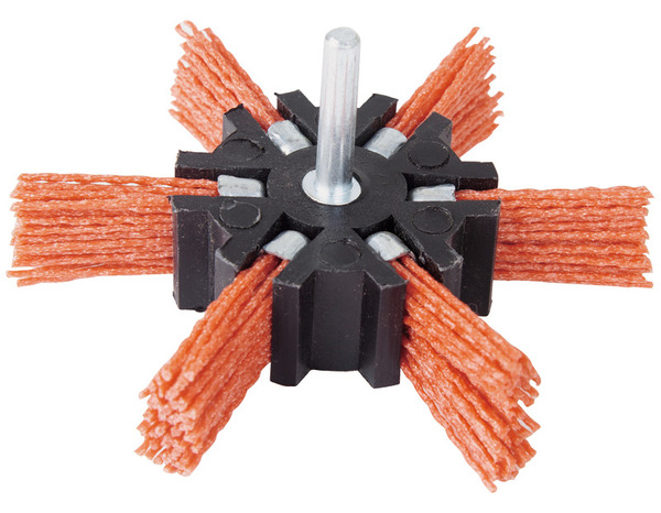 Brosse éventail en nylon 100 mm - Universal - Brico Dépôt