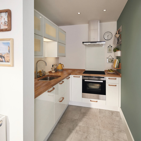 Chant "Dorice/Glorian" blanc brillant - l. 1m x h. 1.9cm - Cooke and Lewis - Brico Dépôt