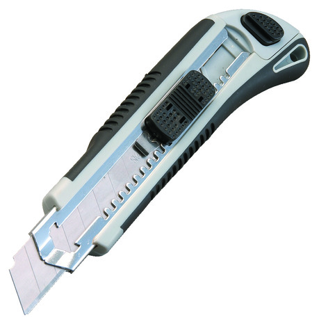 Cutter 18 mm cutter - Brico Dépôt