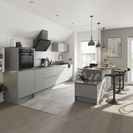 Bande de chant "Garcinia" gris brillant l.100 x h.1,9 cm x ép.0,53 mm - GoodHome - Brico Dépôt