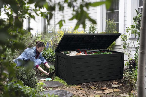 Coffre de jardin en polypropylène "Northwood" gris anthracite 623L - Keter - Brico Dépôt