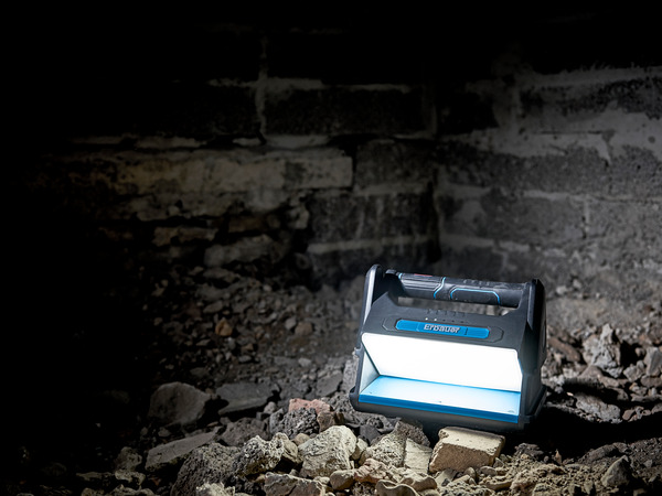 Projecteur de chantier rechargeable 1000 LM - Erbauer - Brico Dépôt