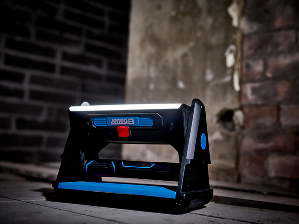 Projecteur de chantier rechargeable 3000 Lm - Erbauer - Brico Dépôt