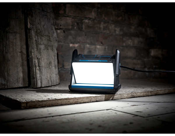 Projecteur de chantier 2000 LM 20W - Erbauer - Brico Dépôt