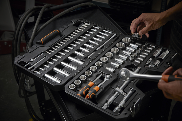 Coffret à douilles 1/4" 1/2" - 94 pièces - MAGNUSSON - Brico Dépôt