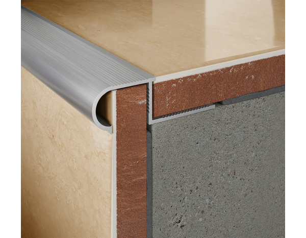 Nez de marche aluminium arrondi 2,50 m x 11 mm - Brenner - Brico Dépôt