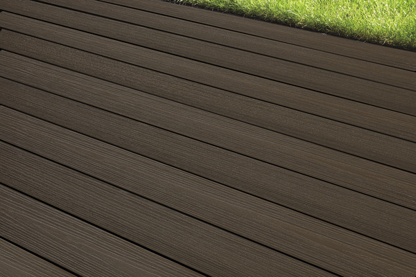 Lame de terrasse composite marron - Marque BLOOMA - Brico Dépôt