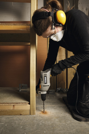 Perceuse à percussion 600 W 1 vitesse - Titan - Brico Dépôt