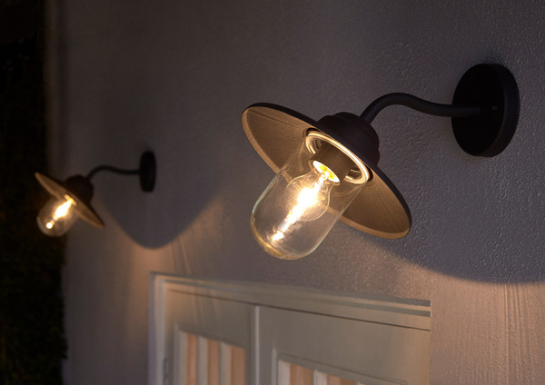 Applique murale "Trolia" IP44 E27 - Noir - Marque BLOOMA - Brico Dépôt