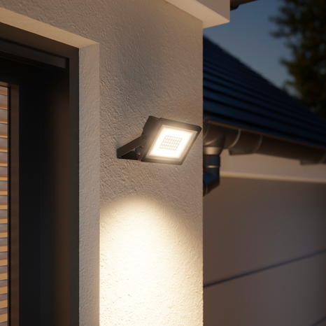 Projecteur Lucano IP65 20 W - Noir - Marque BLOOMA - Brico Dépôt