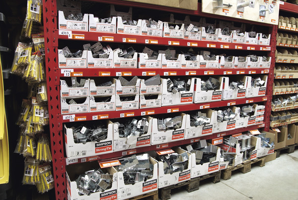 Sabot à ailes extérieures T300 l. 32 x H. 114 mm - Simpson - Brico Dépôt