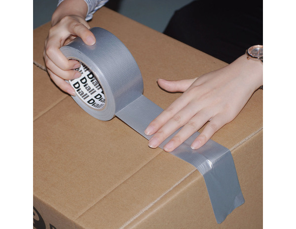 Ruban adhésif de réparation gris 50 mm x 50 m - Diall - Brico Dépôt