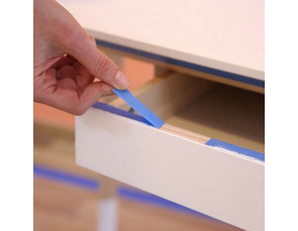 Scotch de masquage bleu surfaces sensibles 24 mm x 55 m - Scotchblue - Brico Dépôt