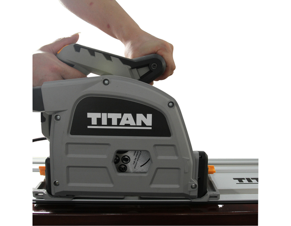 Scie plongeante 1200 W - 165 mm - Titan - Brico Dépôt