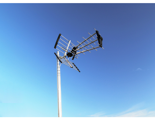 Antenne trinappe 15dB 5G - Optex - Brico Dépôt