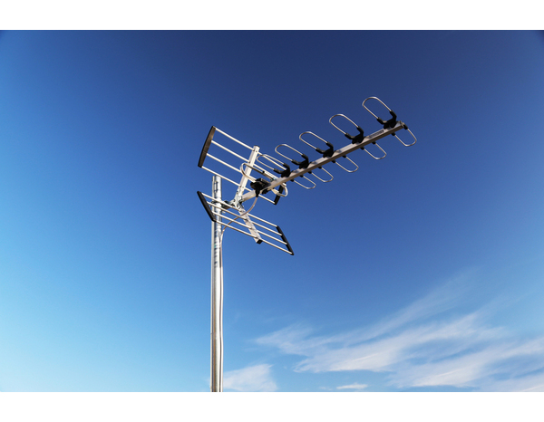Antenne extérieure 14db 5G - Optex - Brico Dépôt
