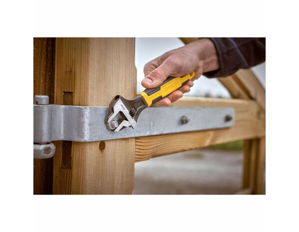 Clé à molette Maxsteel 200 mm - Ouverture 24 mm - Stanley - Brico Dépôt