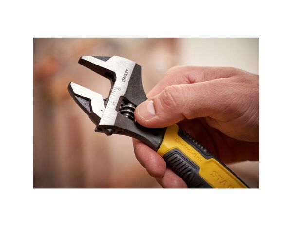 Clé à molette Maxsteel 200 mm - Ouverture 24 mm - Stanley - Brico Dépôt